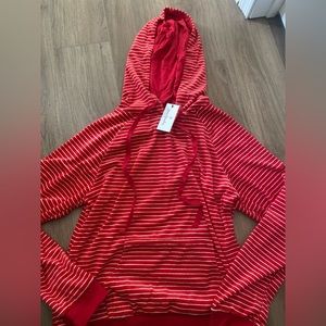 NWT Vera Bradley Velour Cozy Set - Includes Sweatshirt and Joggers